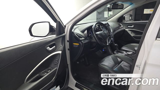 Hyundai Santa Fe (DM) Diesel(e-VGT) 2.0 4WD Premium 2015 — фото 10