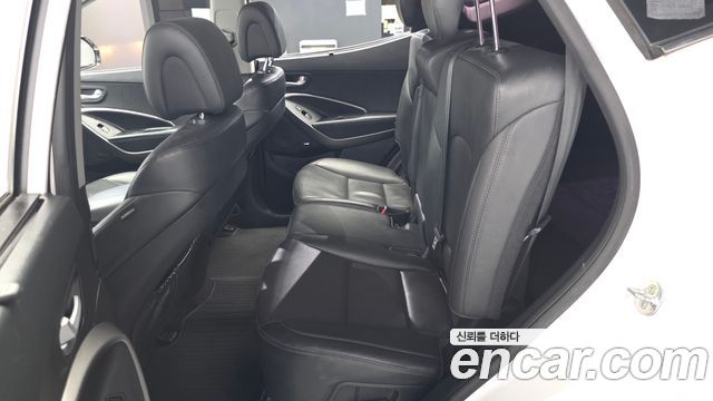 Hyundai Santa Fe (DM) Diesel(e-VGT) 2.0 4WD Premium 2015 — фото 11