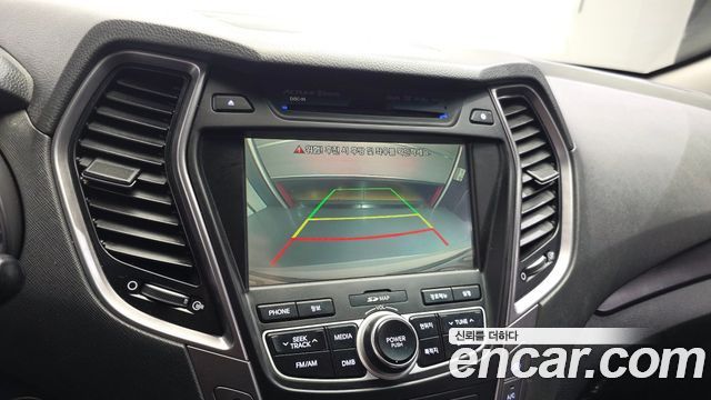 Hyundai Santa Fe (DM) Diesel(e-VGT) 2.0 4WD Premium 2015 — фото 16