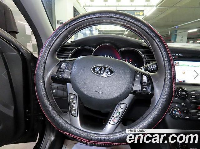 Kia K5 2.0 Luxury 2013 — фото 9