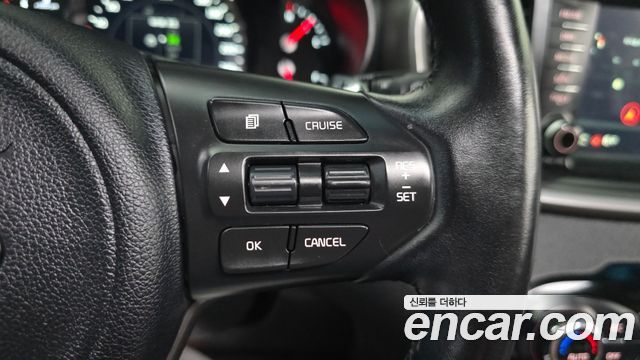 Kia Sorento Diesel 2.0 2WD Noblesse Special 2016 — фото 17