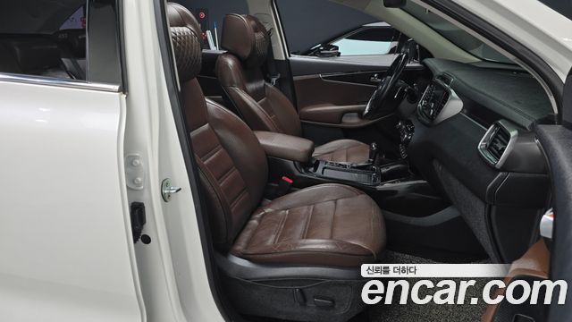 Kia Sorento Diesel 2.0 2WD Noblesse Special 2016 — фото 26