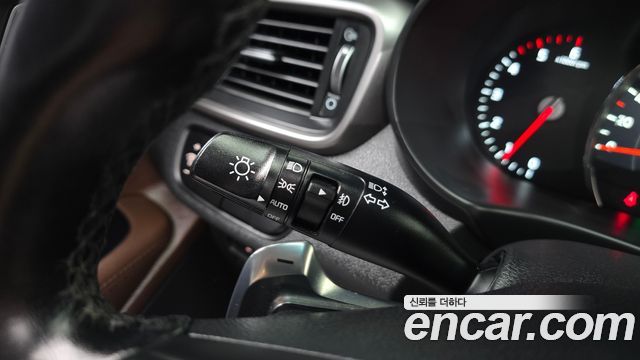 Kia Sorento Diesel 2.0 2WD Noblesse Special 2016 — фото 34