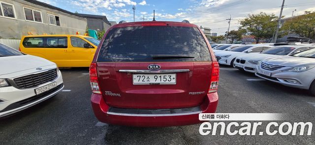 Kia Carnival R New Carnival GLX High-Deluxe 2012 — фото 19