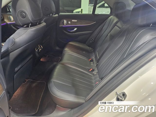 Mercedes-Benz E-Class (W213) E300 Exclusive 2019 — фото 15