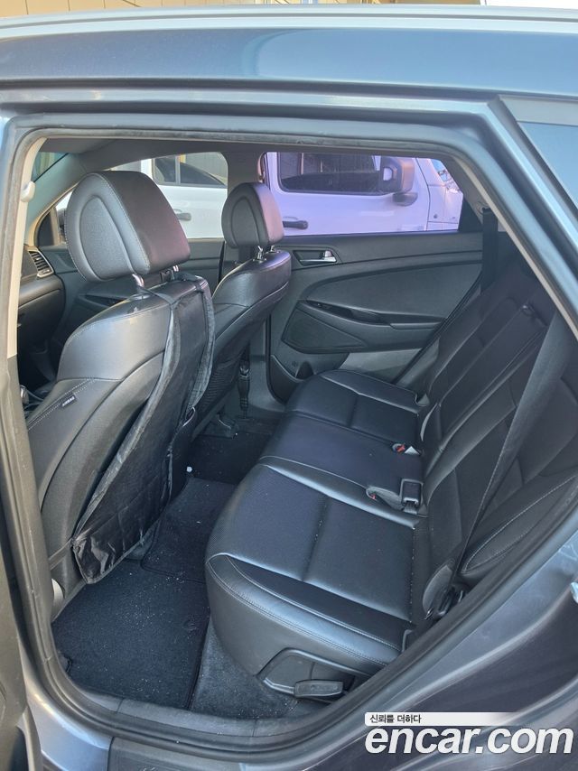 Hyundai Tucson Diesel 2.0 4WD Modren Special 2017 — фото 21