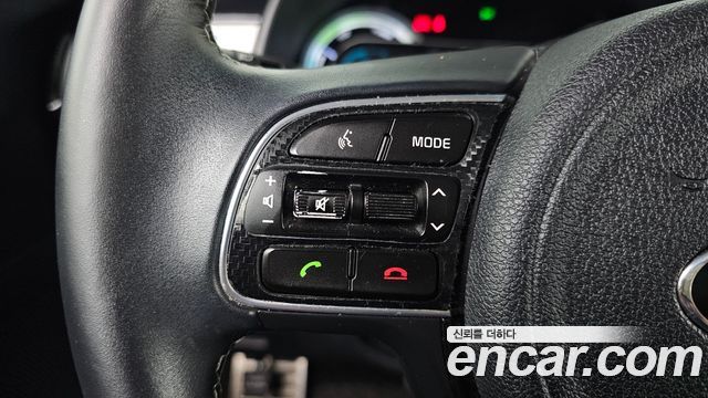 Kia Niro Noblesse 2018 — фото 20