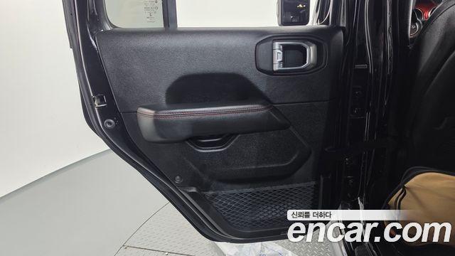 Jeep Gladiator (JT) 3.6 Rubicon 2022 — фото 25