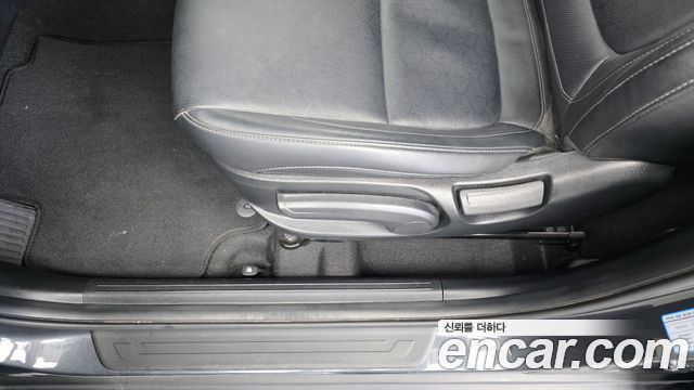 Kia Seltos Gasoline 1.6 Turbo 4WD Trendy 2025 — фото 31