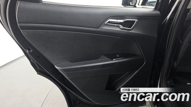 Kia Sportage (V) Gasoline 1.6 Turbo 2WD Prestige 2022 — фото 25