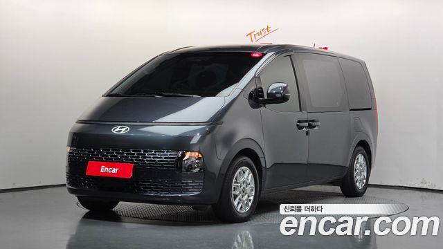 Hyundai Staria HEV 1.6 Tourer 11-Seater Modern