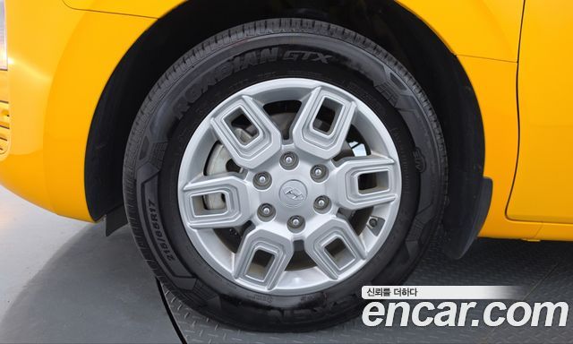 Hyundai Staria L3.5  Kinder Safety Car 15-Seater 2022 — фото 5