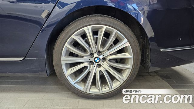 BMW 7 Series (G11) 750Li xDrive 2016 — фото 5