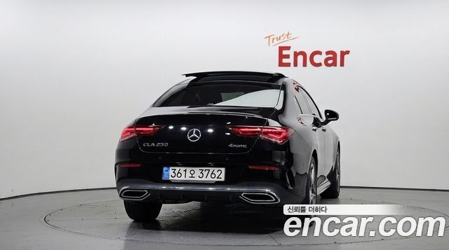 Mercedes-Benz CLA-Class (C118) CLA250 4MATIC 2023 — фото 4
