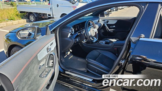Mercedes-Benz CLA-Class (C118) CLA250 4MATIC 2023 — фото 10