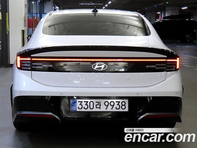 Hyundai Sonata The Edge (DN8) 2.0 Exclusive 2024 — фото 5