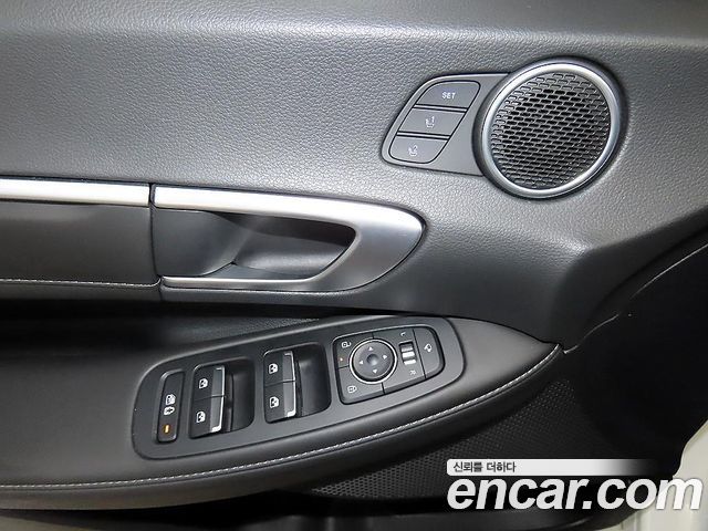 Hyundai Sonata The Edge (DN8) 2.0 Exclusive 2024 — фото 18