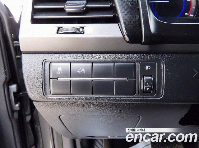 KG Mobility (SsangYong) Rexton Sports Khan Diesel 2.2 4WD Wild 2021 — фото 16