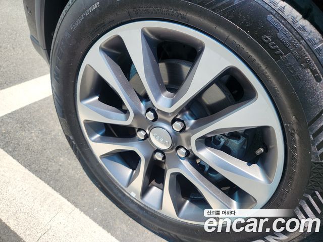Jeep Grand Cherokee 3.6 Limited WK2 2018 — фото 20