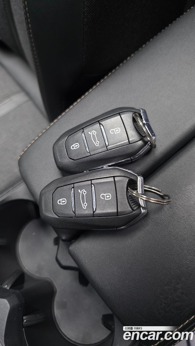 Peugeot 3008 (II) 1.5 BlueHDi GT Line 2019 — фото 18