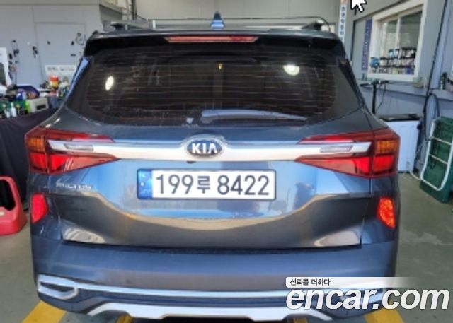 Kia Seltos Diesel 1.6 2WD Prestige 2022 — фото 2