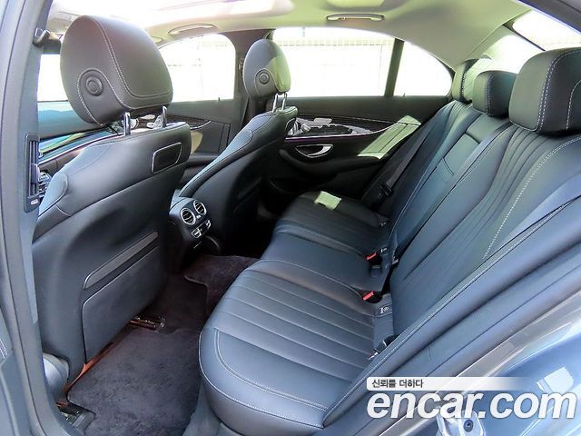 Mercedes-Benz E-Class (W213) E450 4MATIC Exclusive 2020 — фото 6