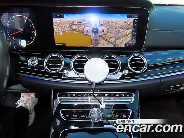 Mercedes-Benz E-Class (W213) E450 4MATIC Exclusive 2020 — фото 17