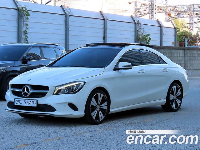 Mercedes-Benz CLA-Class (C117) CLA250 4MATIC