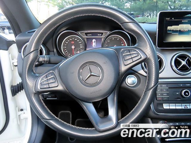 Mercedes-Benz CLA-Class (C117) CLA250 4MATIC 2017 — фото 8