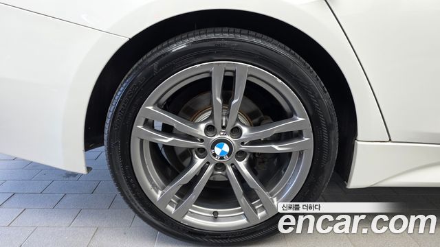 BMW 3 Series (F30) 320d xDrive Touring 2013 — фото 5