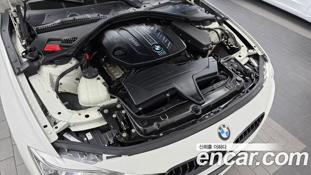 BMW 3 Series (F30) 320d xDrive Touring 2013 — фото 6