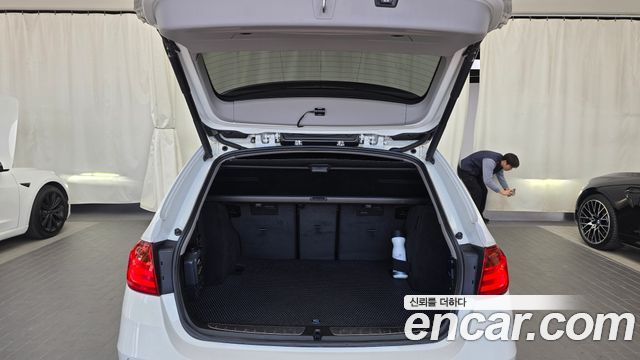 BMW 3 Series (F30) 320d xDrive Touring 2013 — фото 20