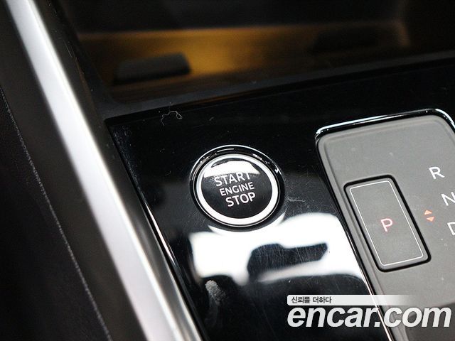 Audi A3 (8Y) 40 TFSI Premium 2023 — фото 10