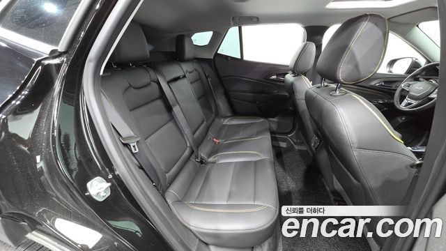 Chevrolet Trax Crossover 1.2 ACTIV 2025 — фото 11