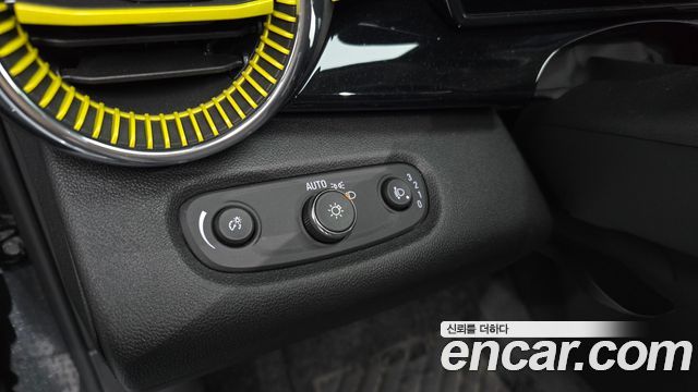 Chevrolet Trax Crossover 1.2 ACTIV 2025 — фото 31