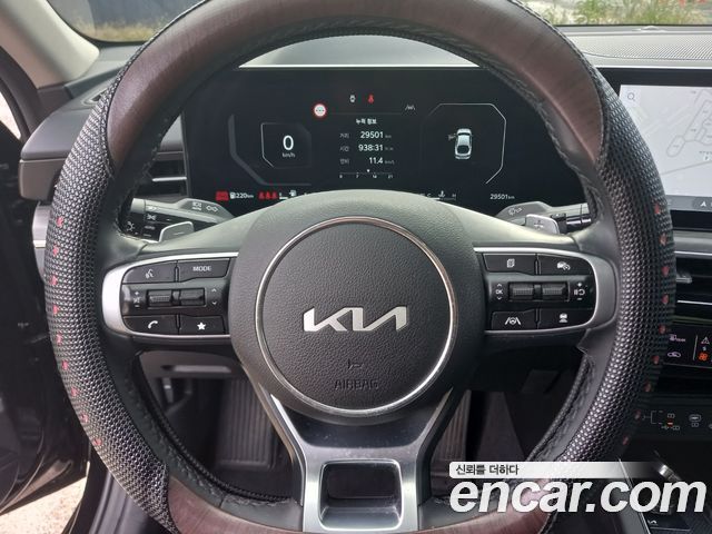 Kia K5 (III) 1.6 Turbo Noblesse 2025 — фото 23