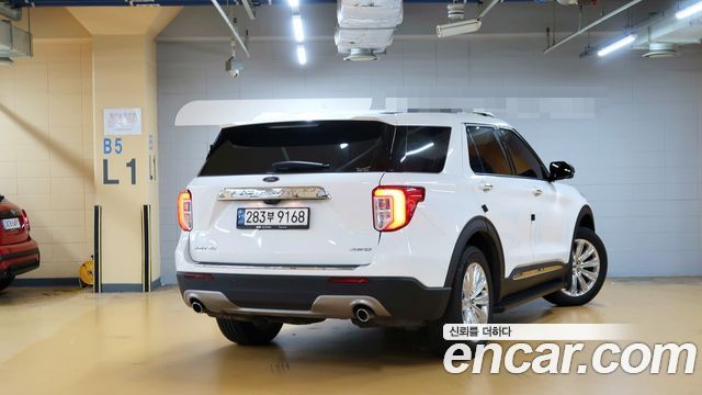 Ford Explorer (VI) 2.3 LimIted 4WD 2021 — фото 2