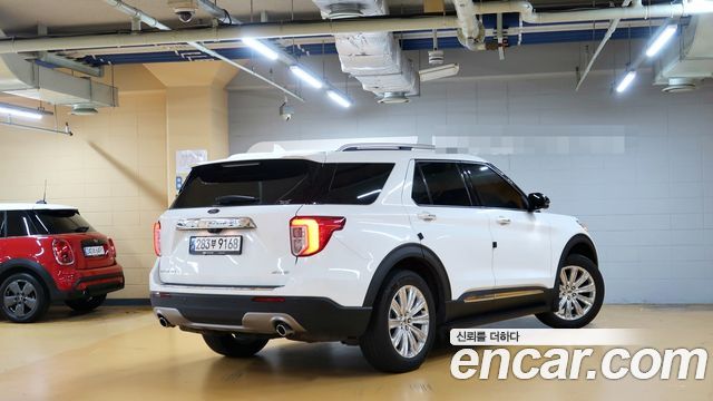 Ford Explorer (VI) 2.3 LimIted 4WD 2021 — фото 4
