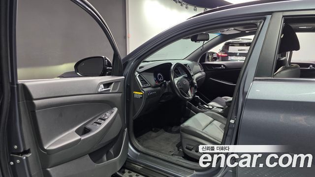 Hyundai Tucson Diesel 2.0 2WD Premium 2018 — фото 10