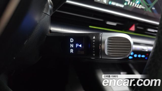 Hyundai Ioniq 6 Long Range Exclusive + 2023 — фото 9