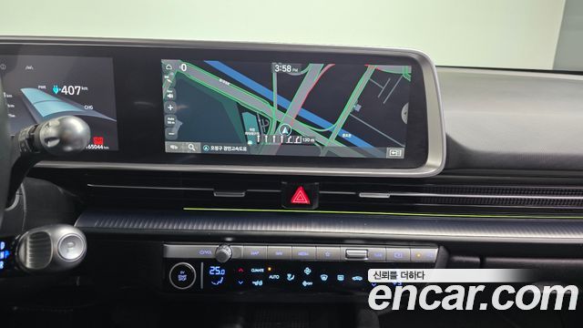 Hyundai Ioniq 6 Long Range Exclusive + 2023 — фото 14