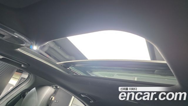 Hyundai Ioniq 6 Long Range Exclusive + 2023 — фото 16