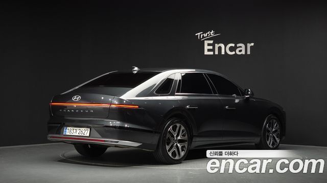 Hyundai Grandeur (GN7) 2,5 Gasoline 2WD Exclusive 2024 — фото 2