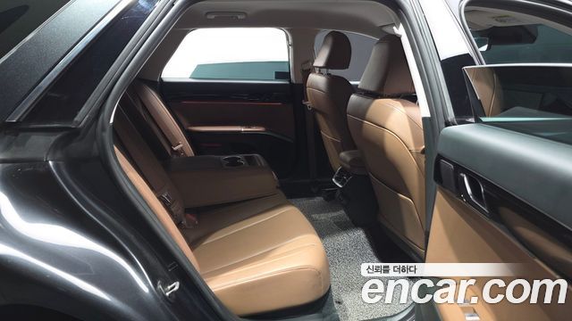 Hyundai Grandeur (GN7) 2,5 Gasoline 2WD Exclusive 2024 — фото 11