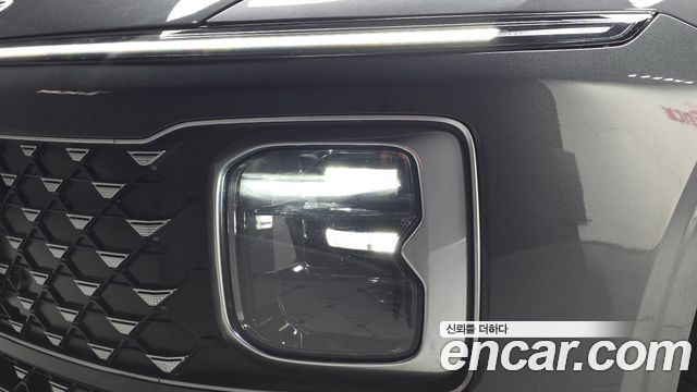 Hyundai Grandeur (GN7) 2,5 Gasoline 2WD Exclusive 2024 — фото 22