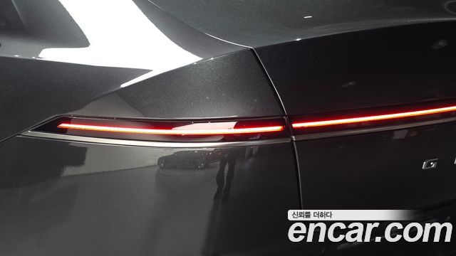 Hyundai Grandeur (GN7) 2,5 Gasoline 2WD Exclusive 2024 — фото 23