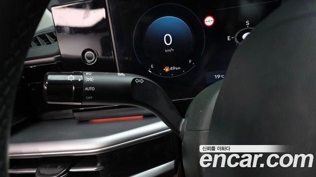 Hyundai Grandeur (GN7) 2,5 Gasoline 2WD Exclusive 2024 — фото 27