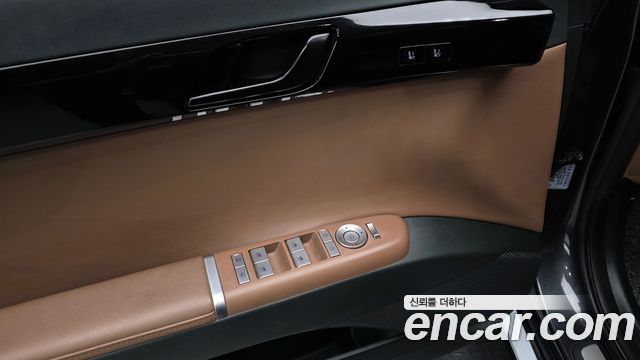 Hyundai Grandeur (GN7) 2,5 Gasoline 2WD Exclusive 2024 — фото 30