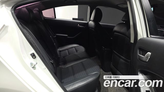 Kia K3 Trendy A Type 2016 — фото 12
