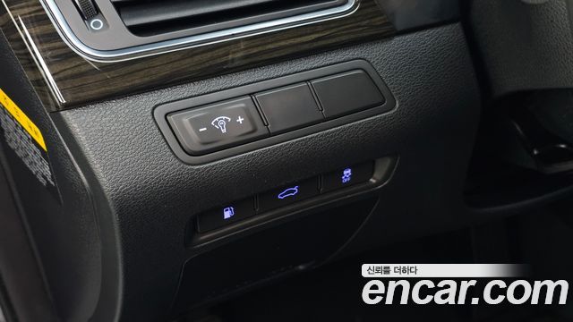 Hyundai Sonata (LF) 2.0 Smart 2017 — фото 24